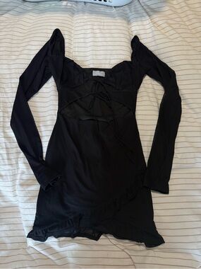 Elegant Black Long-Sleeve Ruffle Hem Dress with Tie Front